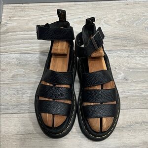 Dr. Martens Clarissa II Quad Platform Sandal Womens SZ: 8 Black Leather